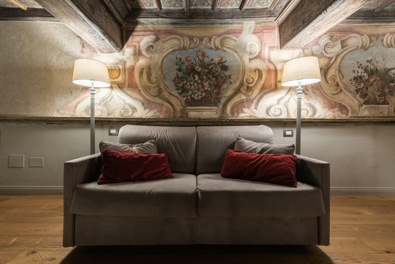 Palazzo Del Carretto-art And Apartamento Turín